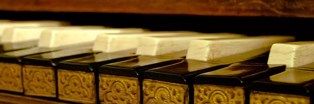 Keyboard of the Joseph Tisseran harpsichord (c.1700) with ebony naturals and ivory sharps.